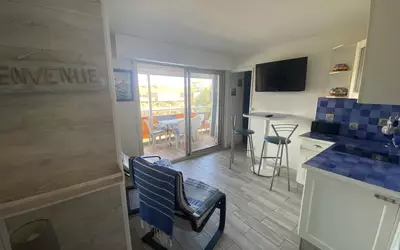 Fréjus (83600)