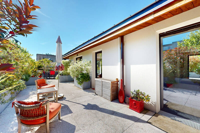 Lumineux Avec Terrasse De 100 M²