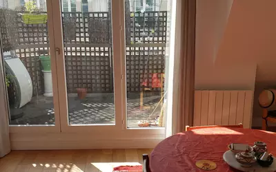 + Terrasse 8 M²