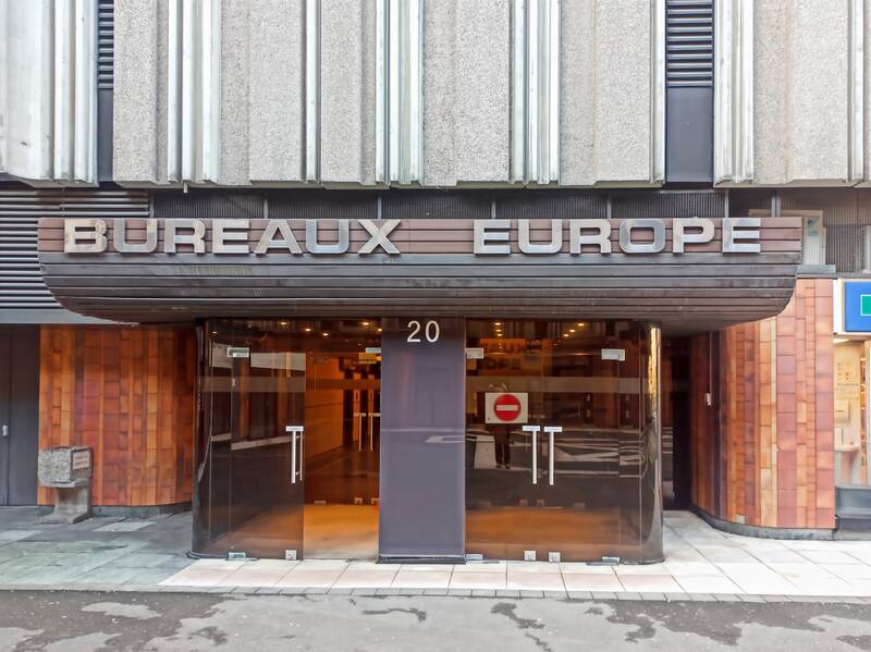 Bureaux, local professionnel Strasbourg - 8&nbsp;m² - 319&nbsp;&euro;