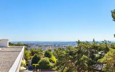 Oullins (69600)