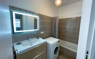Puteaux (92800)
