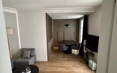 Paris 17E (75017)