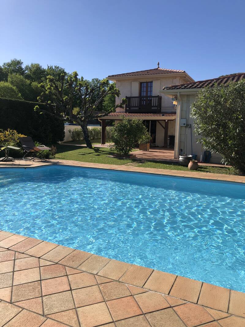 Pompignac (33370)