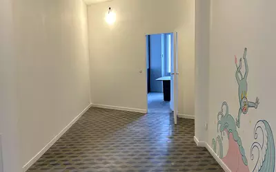 Local_commercial Paris 10E 44.78m² · 44,8 m² · 377 000 €