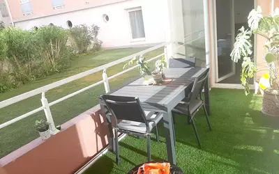 Fréjus (83600)
