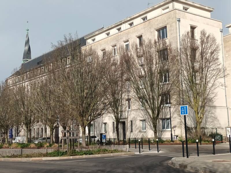 Nantes (44000)