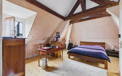 + 1 Studio Indépendant Asnières-Sur-Seine (92600)