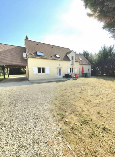 Vente maison 7 pièces Montereau-sur-le-Jard (77950)
