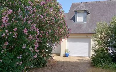 Larmor-Baden (56870)