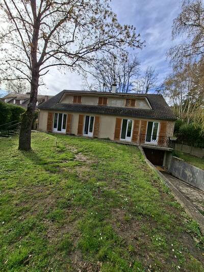Vente maison 7 pièces Montcourt-Fromonville (77140)
