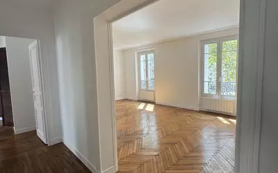 Paris 15E (75015)