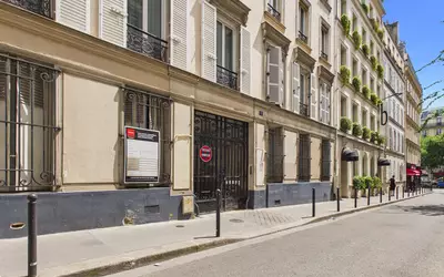 Paris 17E (75017)