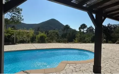 Fréjus (83600)