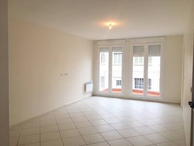 Location appartement 4 pièces Saint-André-de-la-Roche (06730)