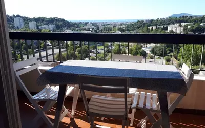 Cannes (06150)