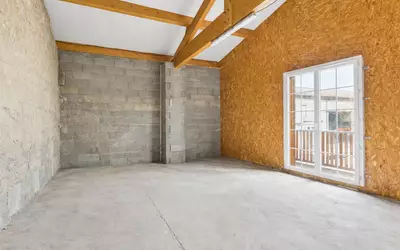 Familiale En Pierre Rénovée Laruscade (33620)