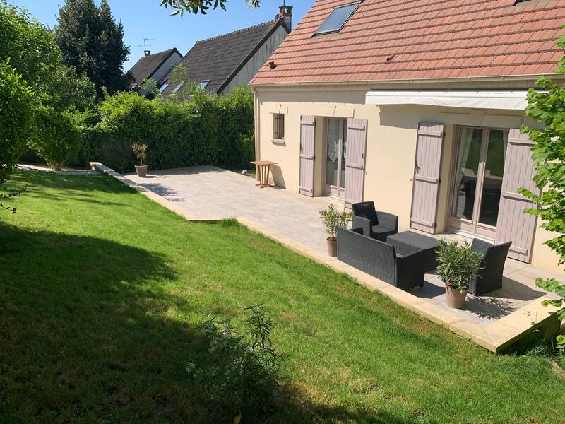 Vaux-Le-Pénil (77000)