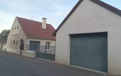Autun (71400)