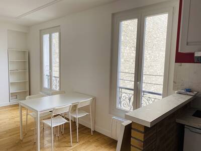 Location appartement studio Paris 19e