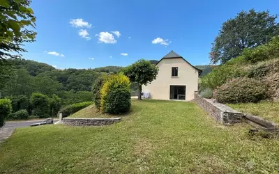 Entraygues-Sur-Truyère (12140)