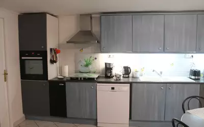 + Dépendance 65 M²