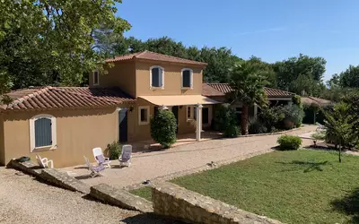 Rochefort-Du-Gard (30650)