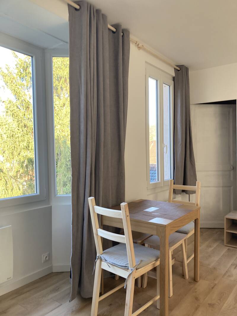 Jouy-En-Josas (78350)