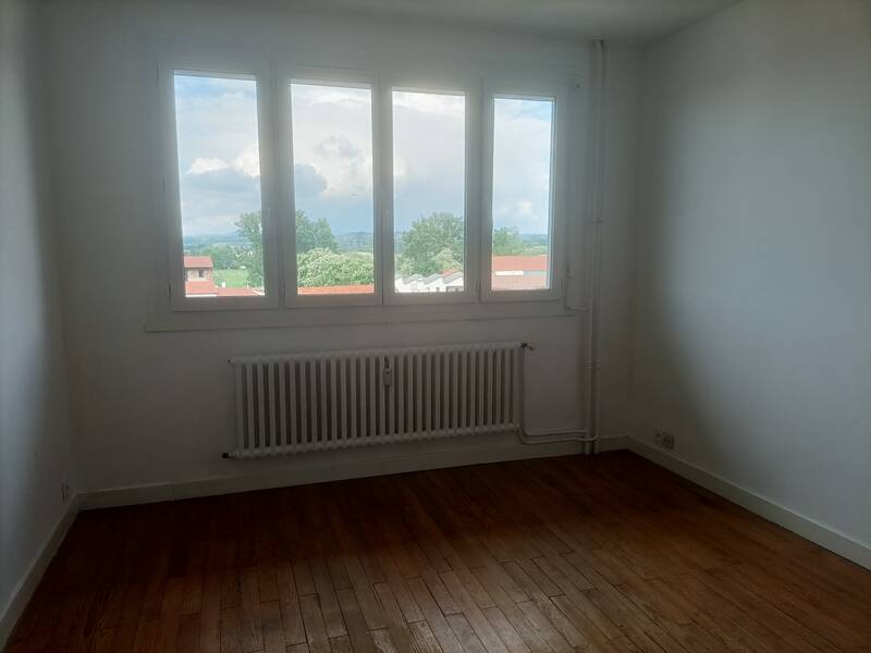 Le Coteau (42120)