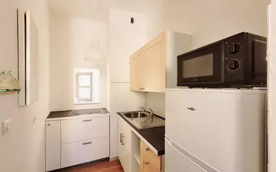 Toulon (83000)