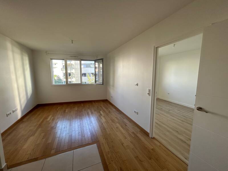 Issy-Les-Moulineaux (92130)
