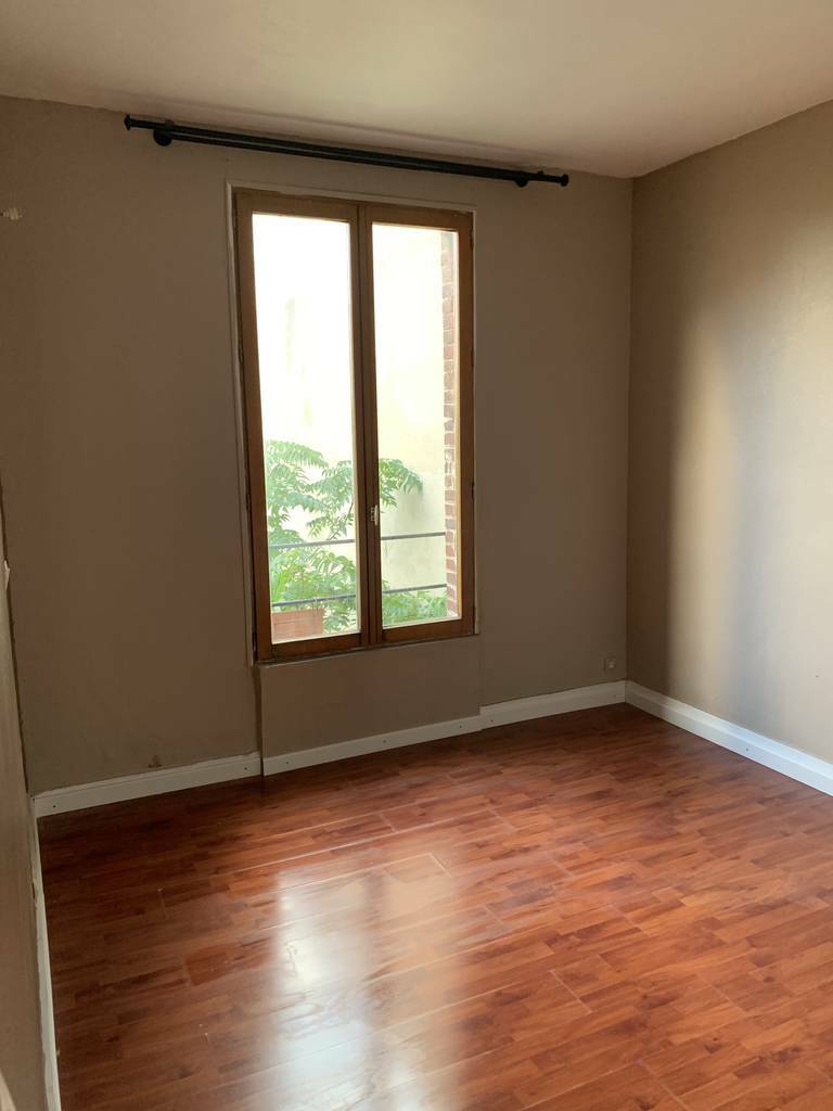 Saint-Ouen-Sur-Seine (93400)