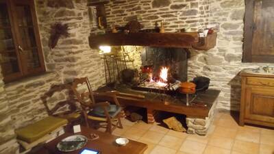 Vente maison 4 pièces Saint-André-de-Lancize (48240)