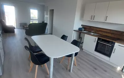 Angers (49000)