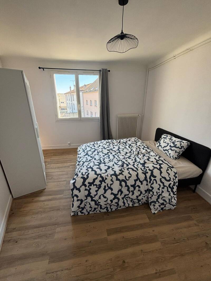 Melun (77000)
