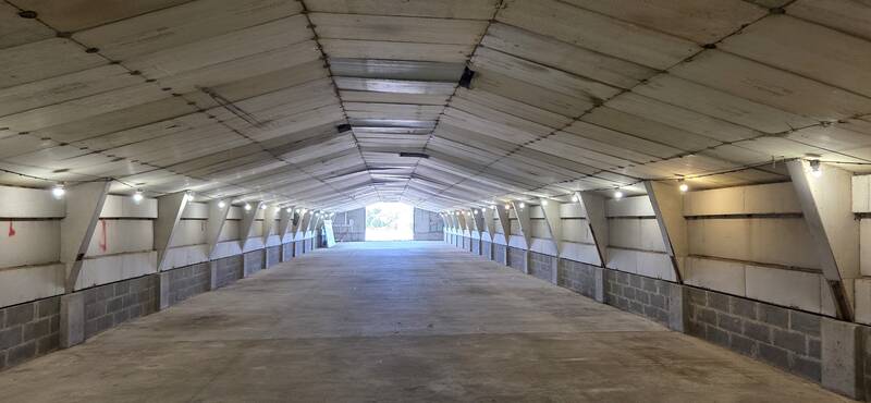 Local d'activité Auxy (45340) - 360&nbsp;m² - 750&nbsp;&euro;