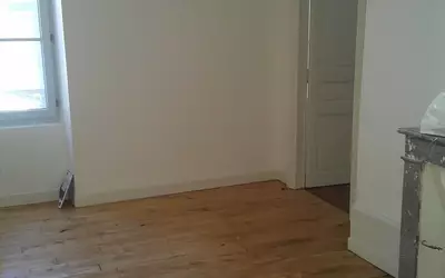 Sens (89100)