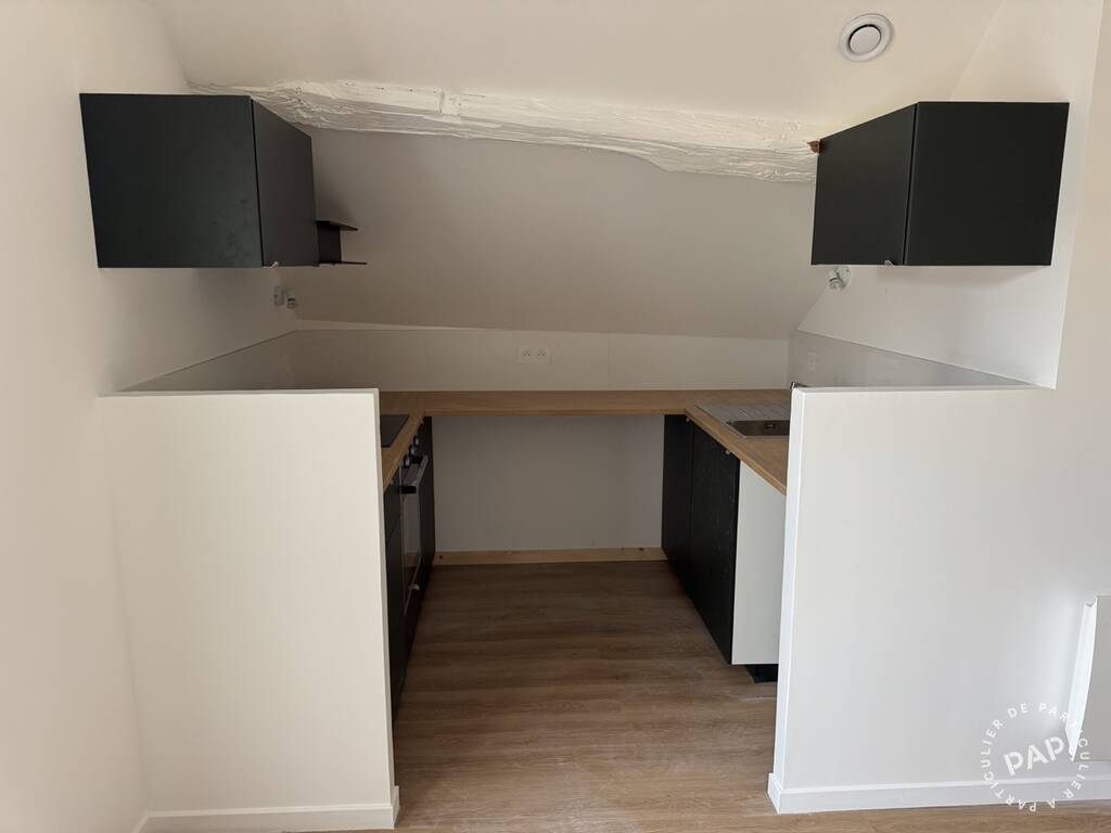 Location immobilier 700&nbsp;&euro; Nemours (77140)