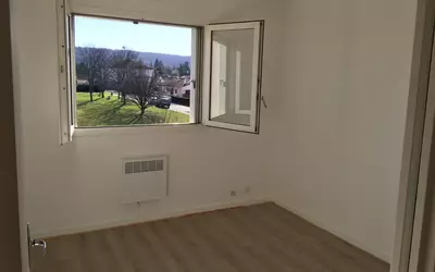 Mozac (63200)