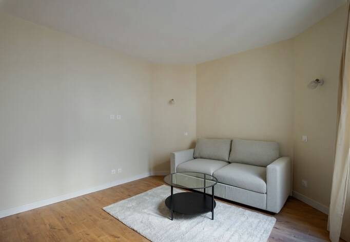 Courbevoie (92400)