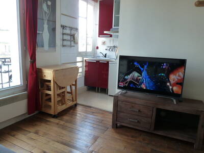 Location appartement studio Paris 15e
