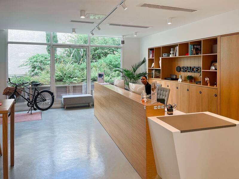 Bureaux, local professionnel Boulogne-Billancourt - 15&nbsp;m² - 1.339&nbsp;&euro;