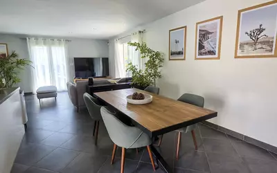 Garons (30128)