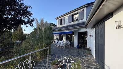 Vente maison 10 pièces Maule (78580)