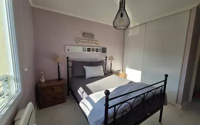 Fréjus (83600)