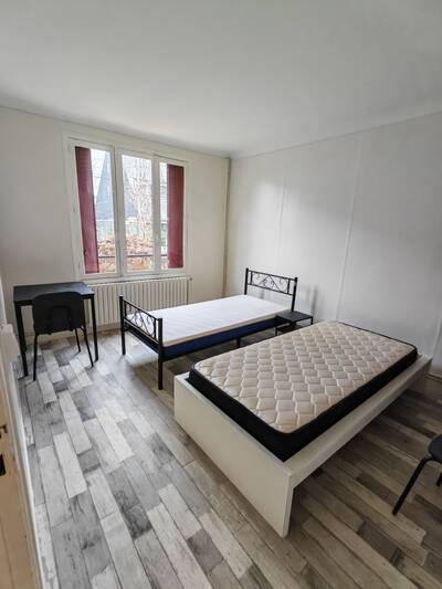 Location chambre en colocation 6 pièces Aulnay-sous-Bois (93600)