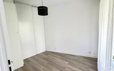 Puteaux (92800)