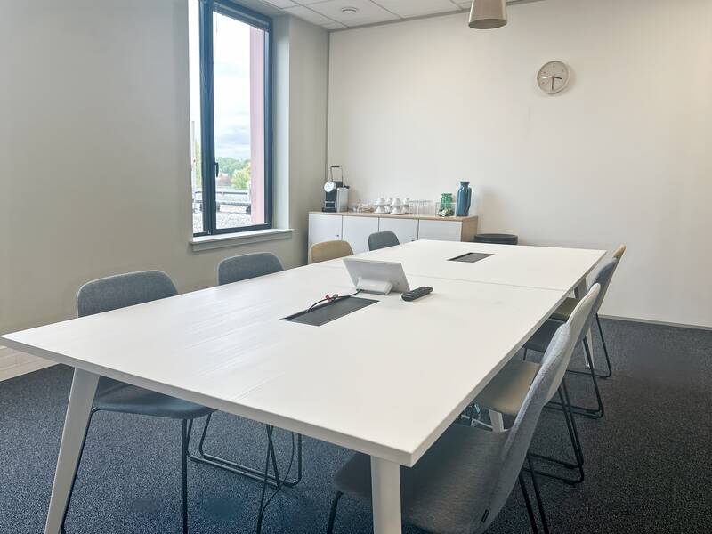 Bureaux, local professionnel Lesquin - 20&nbsp;m² - 889&nbsp;&euro;