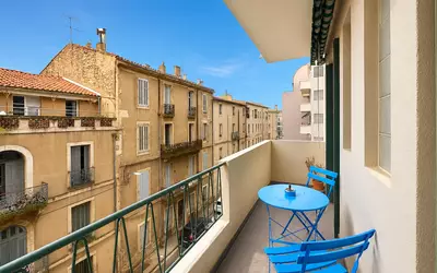 Nîmes (30000)