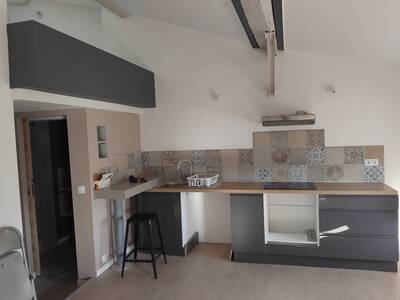 Location appartement 2 pièces Pierrefeu-du-Var (83390)